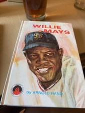 Willie. Ays By Arnold Hano Book Pre Owned