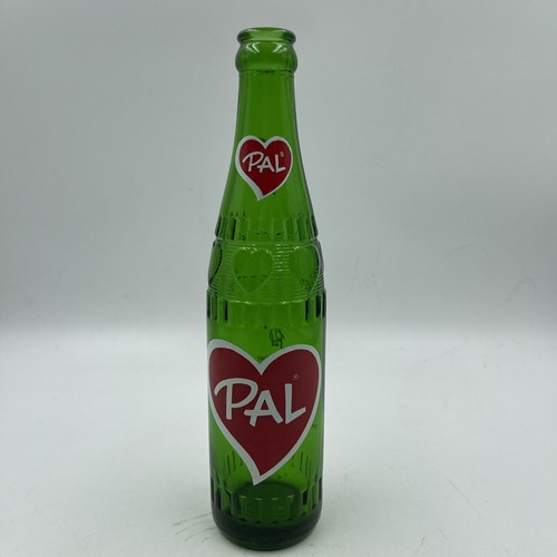 Green PAL Soda Bottle 10 oz Embossed Hearts Licensed by TRU-Ade Vintage EUC