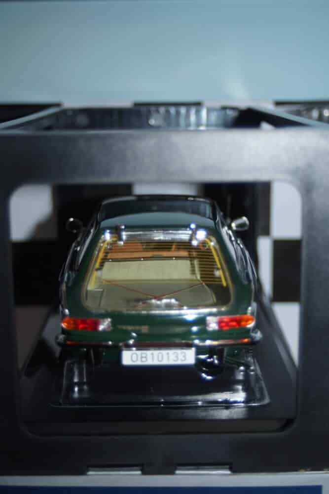 Picture 3 of 6