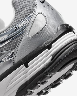 Nike P-6000 New Metallic Silver Men's Sneakers Size 9 US CN0149