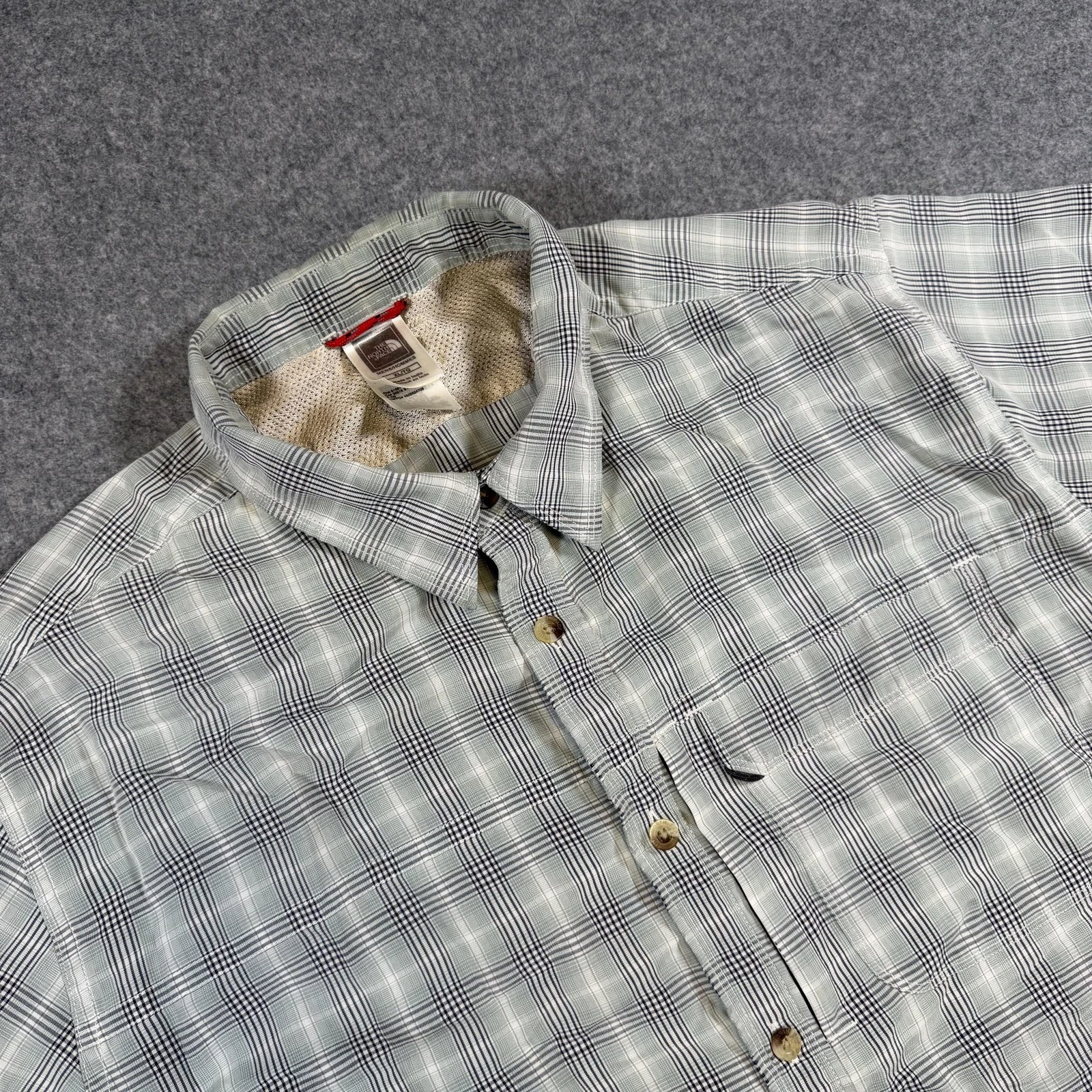 The North Face Shirt Mens XL Green Plaid Short Sleeve Button Up Lined Hiking