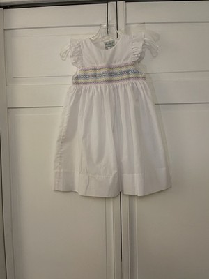 Princess Lib Girls 2T White Smocked Flutter Sleeve Knee-Length Dress