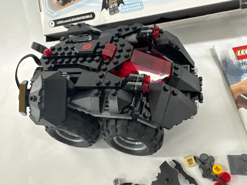 LEGO 76112 Super Heroes Batman II App-Controlled Batmobile NO MINIFIG - Image 3 of 3