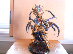 #20-3 SLAANESH GREATER DAEMON W MAGNETIC ADDTL. WEAPONS/ WELLPAINTED/BASED