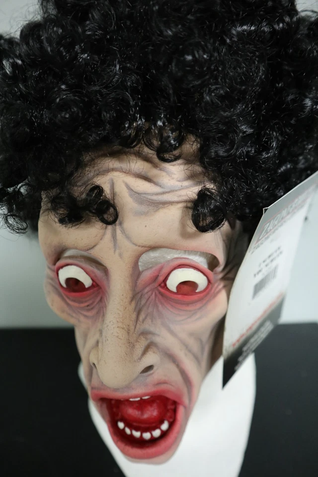 Máscara de coleccionista Zagone Studios - Be Something Studios "I Scream You Scream" Foto 3 de 4