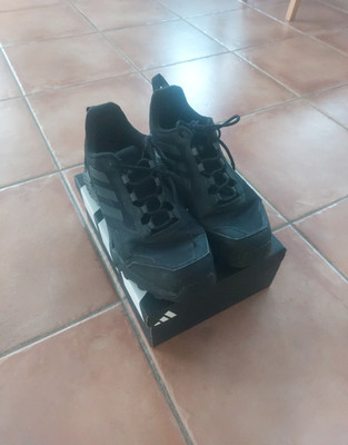 adidas Herren Sneaker Schwarz Terrex Atmungsaktiv Wanderschuhe, Größe 45 1/2