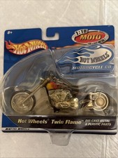 Hot Wheels 2001 Scala 1:18 Moto Nera Doppia Fiamma V- Twin Chopper 89339