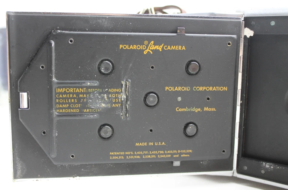 *No probado* Artículo decorativo vintage de cámara terrestre Polaroid modelo 95 Foto 4 de 4