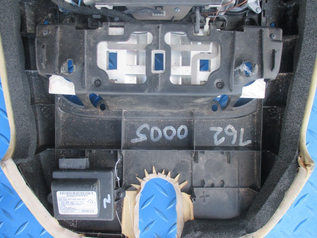 Bentley Continental Flying Spur front overhead console #5064