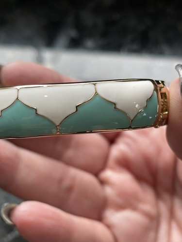 Fornash Turquoise tone and White Enamel Hinged Clamper Gold tone Bracelet NWOT - Picture 2 of 11