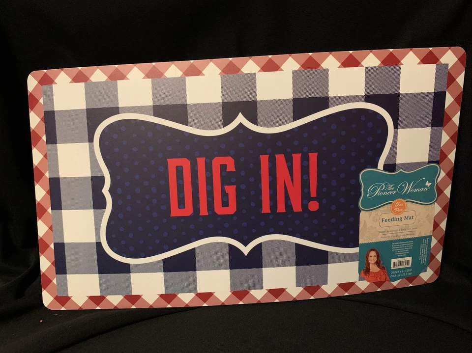 Pioneer Woman Pet Feeding Mat W/Large Bowl “DIG IN” Charming Checkers - Image 2 of 4