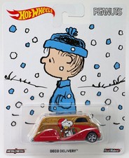 Hot Wheels Deco Delivery Snoopy Peanuts Pop Culture Series - DWH11 NRFP Gold/Red