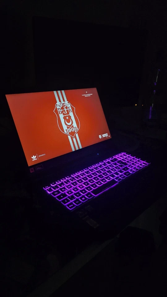 Acer Nitro 5 Gaming Notebook AN515-45 - Bild 4 von 4