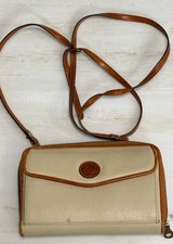 Vintage Dooney  Bourke Crossbody Bag Wallet AWL Zip-Around USA Beige
