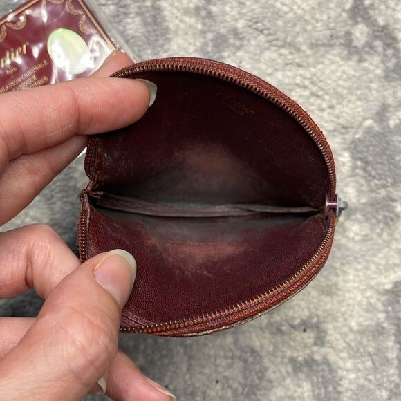 Rare Cartier Circle Round Zip Coin Pouch Mini Burgundy Rare Cartier Circle Round Zip Coin Pouch Mini Burgundy