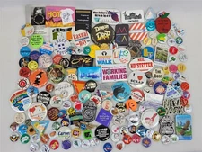 Lot Of 154 Pinback Buttons (Irish,I Love Scrap,Highpoint Ohio,Carney) ~ T661A