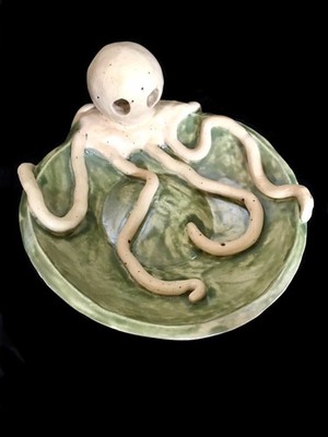 signed octopus novelty art studio pottery bowl / green beige sculptural ceramic