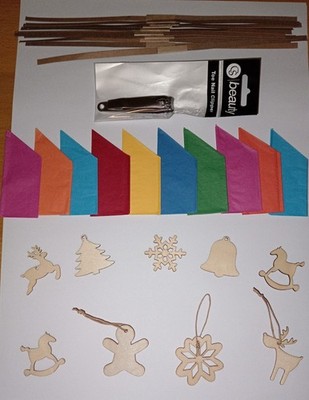 MAKE UR OWN 10 ECO XMAS CRACKERS REINDEER,BELL,SNOWFLAKE,TREE WOODEN DECORATIONS