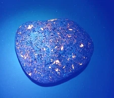 Yooperlite Fluorescent Sodalite About 1 lb 14 oz.  Large Stone With Bright Spots