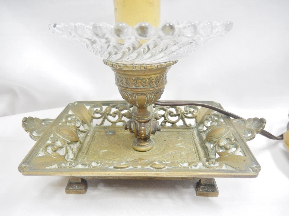 Ancien lampe de chevêt en bronze 220V - Photo 3/4