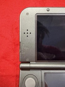 Nintendo 3DS XL RED-001 Handheld Game System Legend of Zelda: Hyrule (Broken)