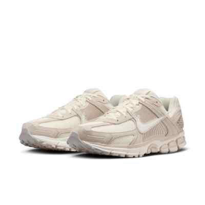 ☆nike☆ Zoom Vomero 5 W Beach Light Khaki Pale Ivory Sail H The Nike Zoom Vomero 5 Beach is Available Now
