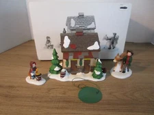 Department 56 Heritage Village ~ Tending the New Calves ~ Set of 3 #58395 in Box