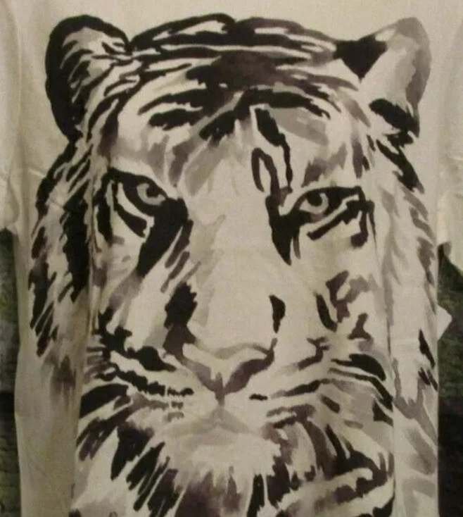Wrangler tiger sales tee black