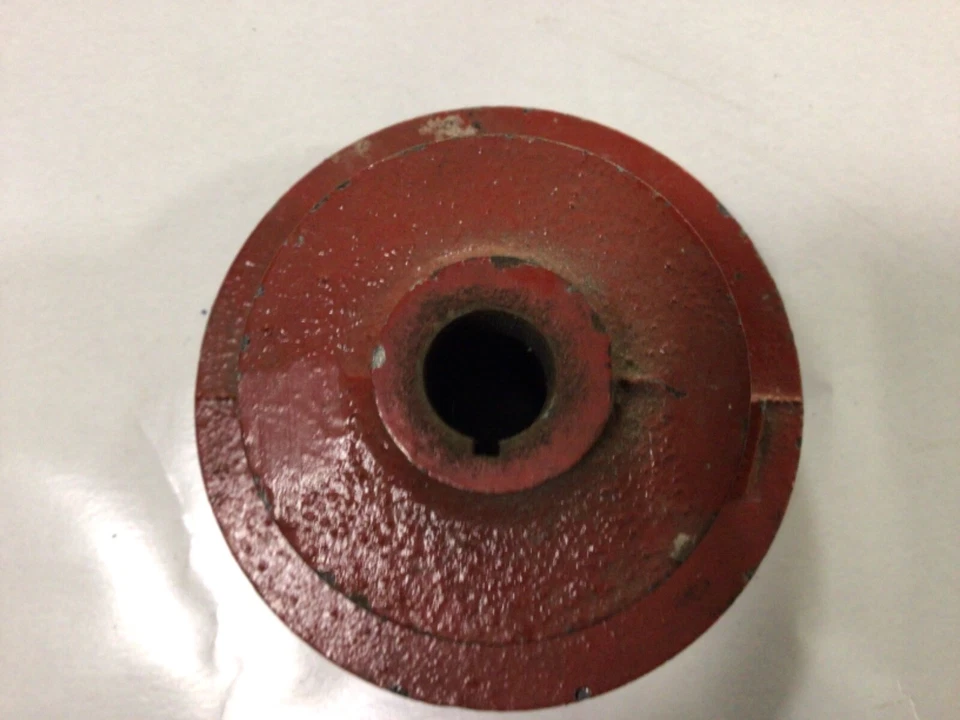 Polea bomba agua Triumph TR3 TR3A TR4 #1 Foto 2 de 4