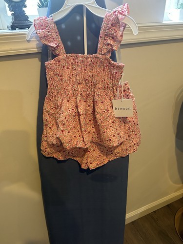 btween Girls 2-Piece Floral Ruffle Outfit Size 5 NWT – Summer Top & Shorts Set - Picture 2 of 2