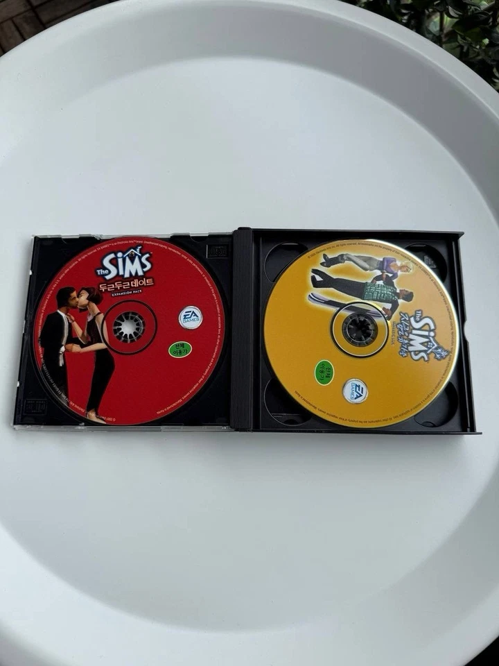 The Sims Deluxe Edition 2 PC Retro Game Korean Ver. for Windows Computer - Image 3 of 4