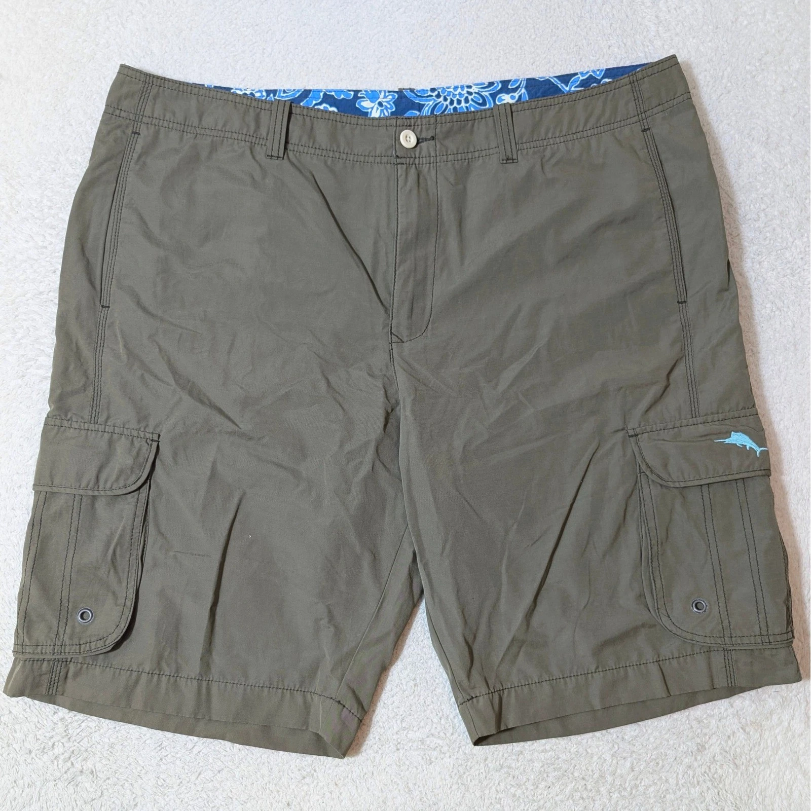 Tommy Bahama Cargo Shorts Mens 40 10" Brown Relax Tropical Hybrid
