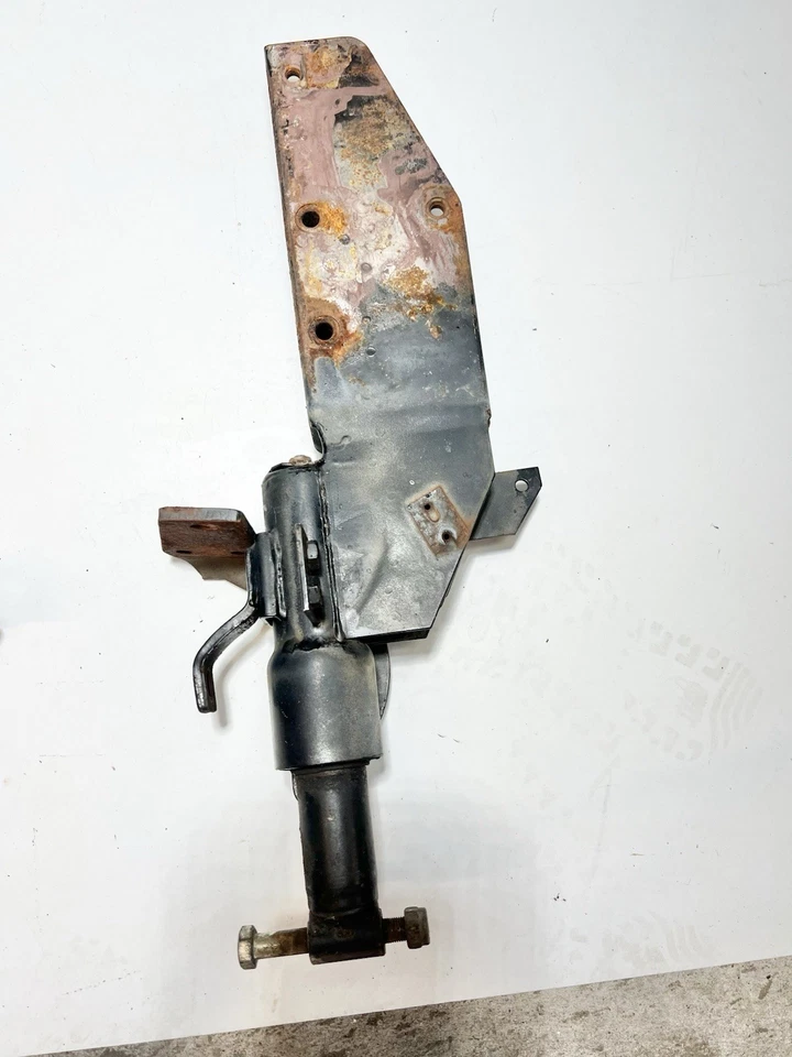 Front Bumper Shock Left Right Frame Bracket assembly 1979-1987 Jaguar XJ6 12 - Image 3 of 4