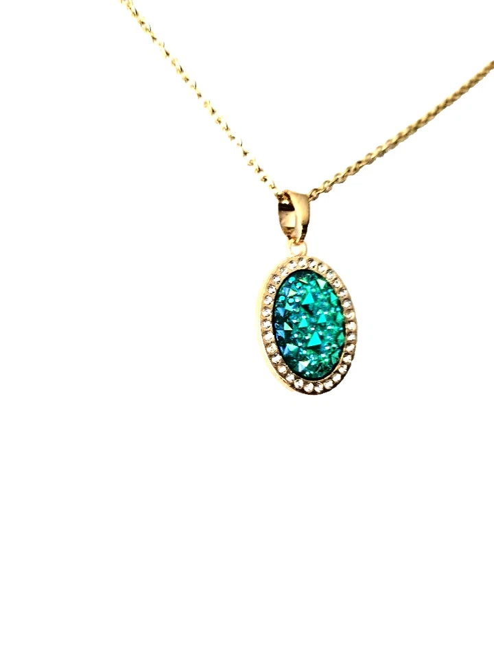 Colgante Druzy de resina turquesa enchapado en oro de 18 quilates acero inoxidable 13x18 mm Foto 3 de 4