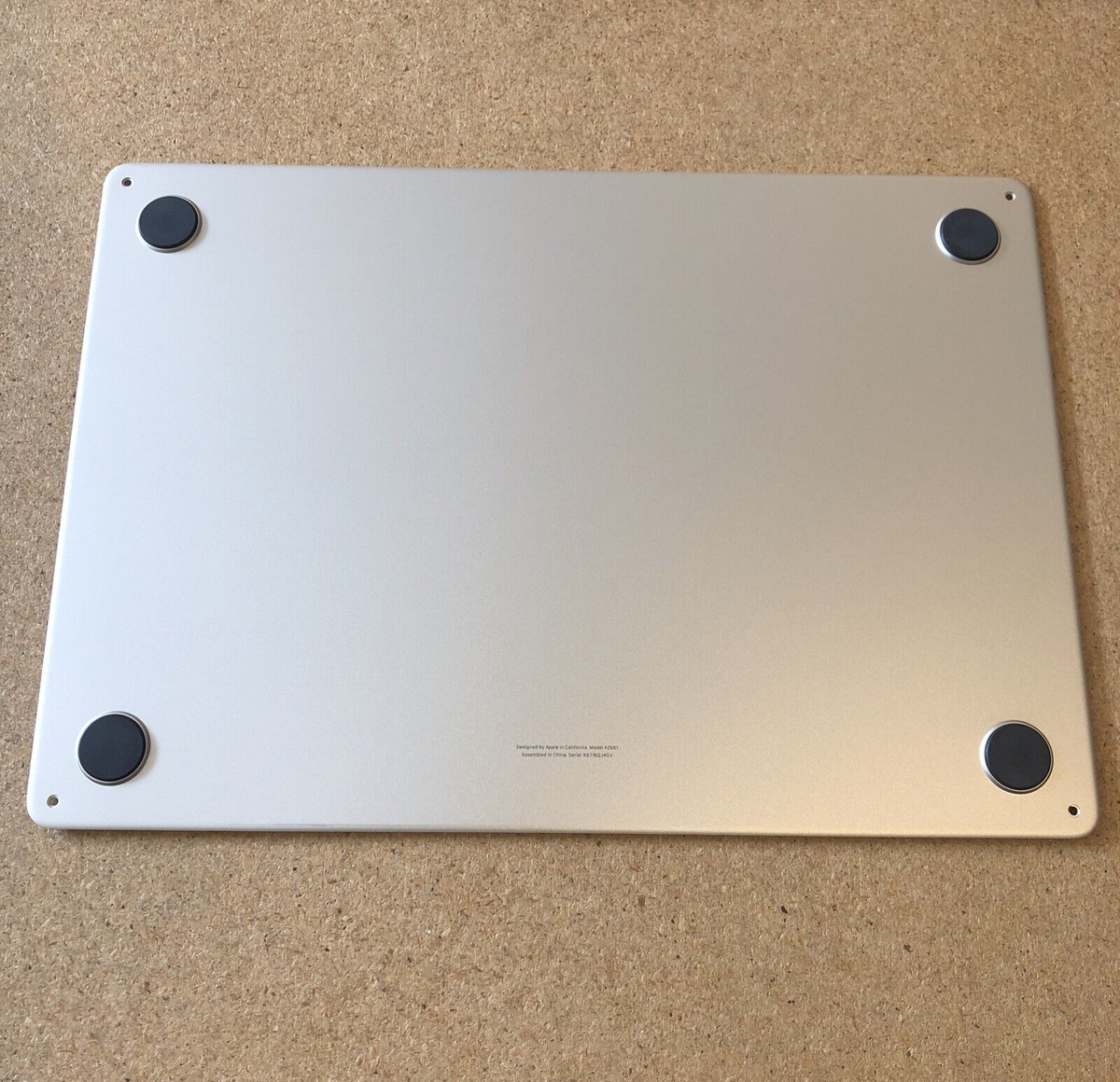 MacBook Air 13 M2 A2681 2022 Bottom Case Cover Base Starlight 613