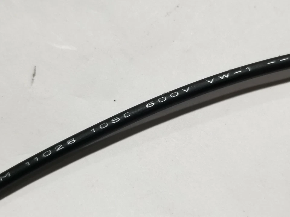 Cable de conexión de cobre estañado Alpha Wire 6717 #14awg EcoWire mPPE 600 V negro/25 pies Foto 4 de 4