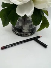 Mac Lip Pencil Lipliner BURGUNDY - Full Size 1.45 g / 0.05 Oz.