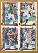 2025 Topps Holiday - BASE 1-200 You Pick / Choose Complete Your Set
