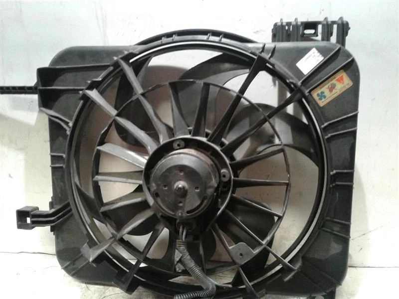 Conjunto de ventilador de refrigeración radiador Chevy Cavalier 1995-2004 OEM Foto 2 de 4