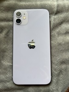 Apple iPhone 11 A2221 - 64GB - Violett (Ohne Simlock) (Dual-SIM)