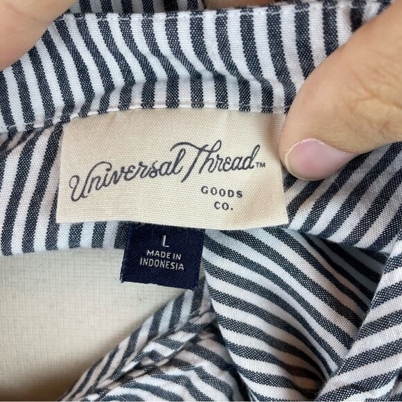 Universal Thread Black White Stripe Seersucker Bu… - image 2
