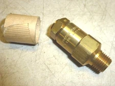 NOS! SPRAYING SYSTEMS Co. 1/4" LNN HYDRAULIC ATOMIZING SPRAY NOZZLE, 3W