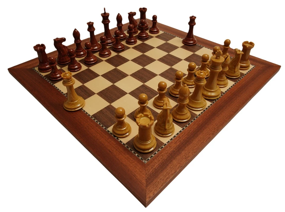 JUEGO DE CAMPEONES DE AJEDREZ GAMBITO REINA Y REGALOS GRATIS Foto 3 de 4