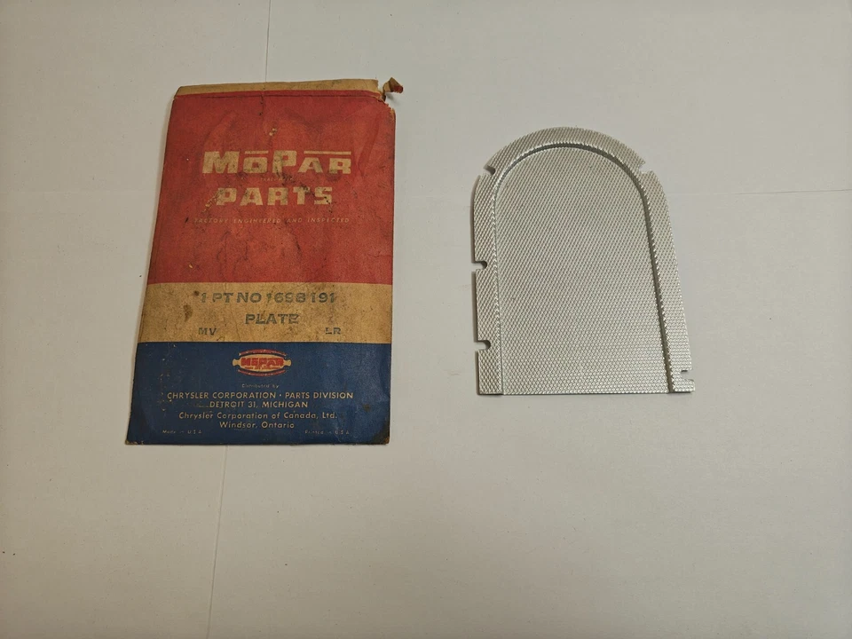 1957-1958 Chrysler New Yorker 300 painel painel receptor de cinzas placa frontal 1698191 novo na caixa - Imagem 3 de 4