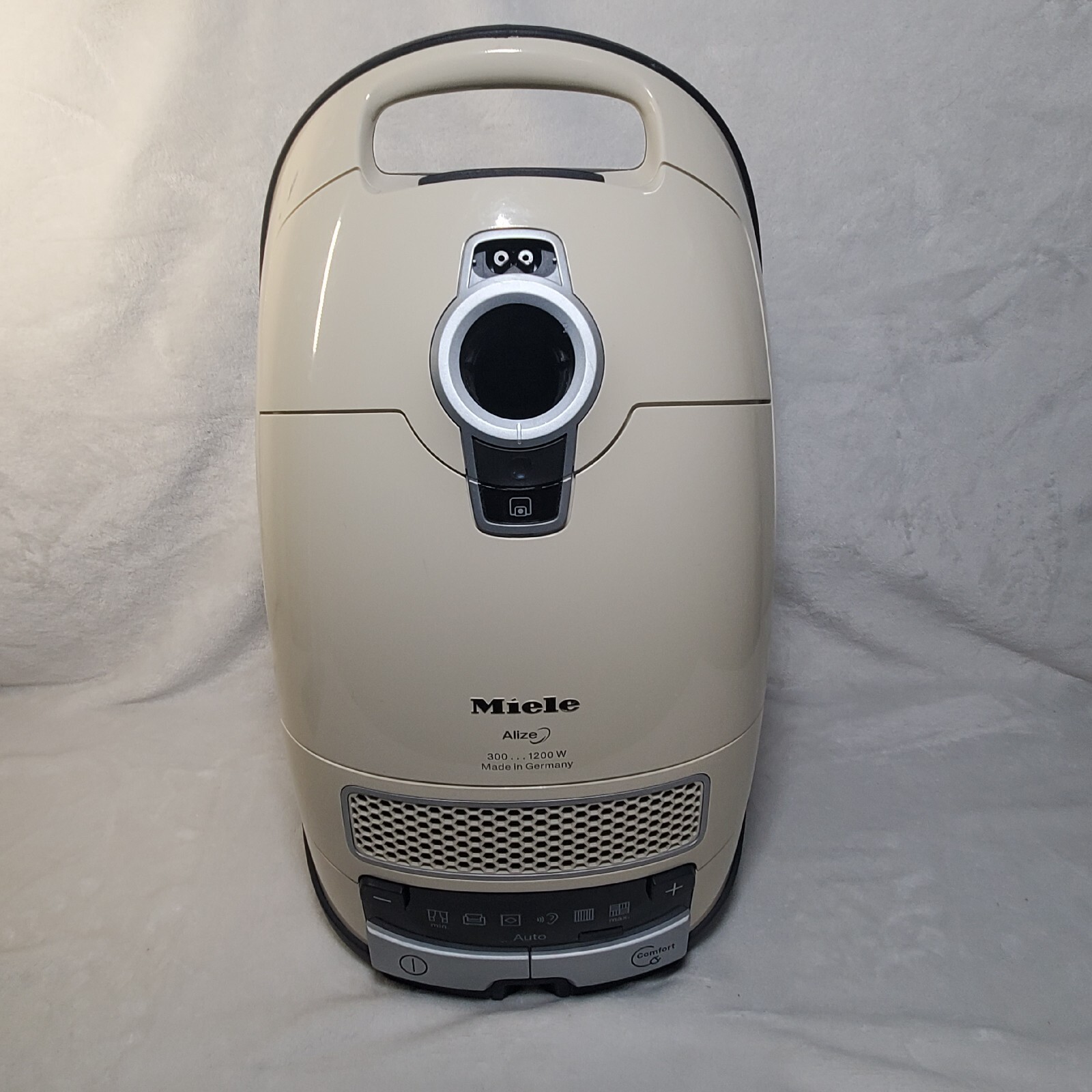 Miele Vacuum Alize HS15 S8590 Power Nozzle Attachments HEPA Used