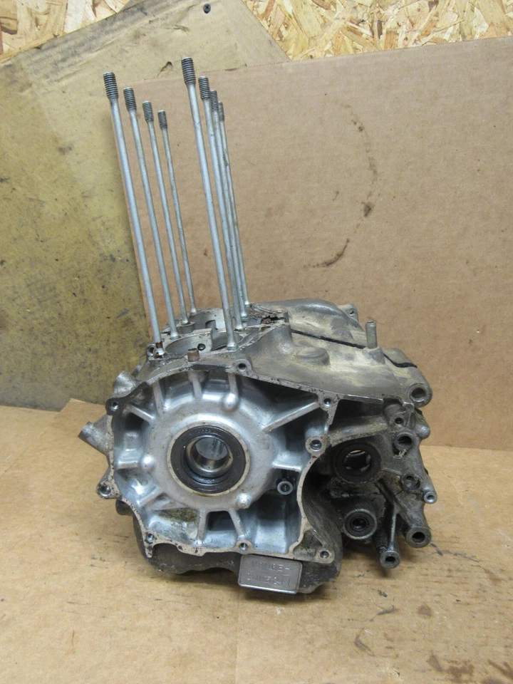 Carcasas de manivela de motor HONDA 1982 CM250C CM 250 CUSTOM Foto 2 de 4