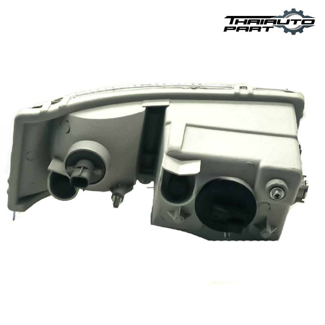 HEAD LIGHT FIT ISUZU GIGA C & E SERIES CYZ 2010+ JAPAN MADE