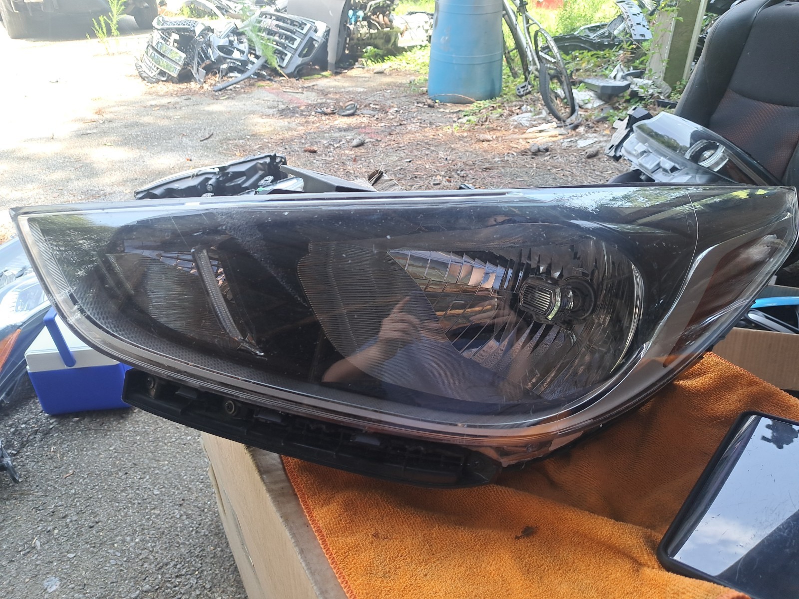 2018-2022 Hyundai Accent Left Driver Side Halogen Headlight OEM