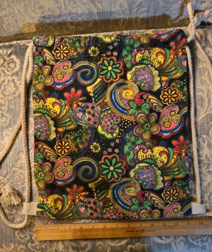Groovy Psychedelic Print Drawstring Backpack Bag - image 1