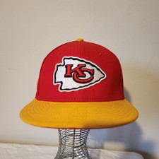 Nike True Kansas City Chiefs Snapback Flat Bill Twill 2-Tone One Size
